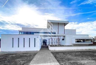 Casă/vilă/spațiu comercial–650mp utili/teren 3000 mp-COMISION 0! - 1