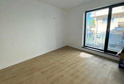 Apartament cu 2 camere decomandat în Eroii Revoluției - 3