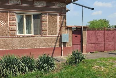 Casă cu 6 camere în Curtici - 2