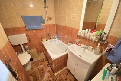 Casă individuală cu 3 camere cu Canalizare în Rahova - 8