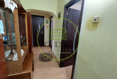Apartament 2 camere decomandat, 56 mp, Craiovita zona Niela - 5