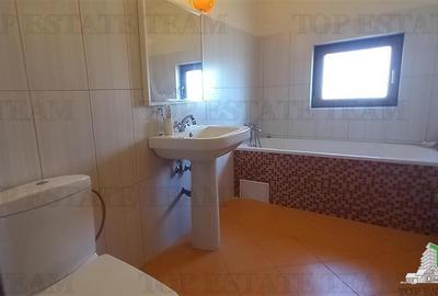 Vila spatioasa 207mp utili de vanzare in Rosu (Chiajna) Vila spatioasa 207mp utili de vanzare in Rosu (Chiajna) - 11