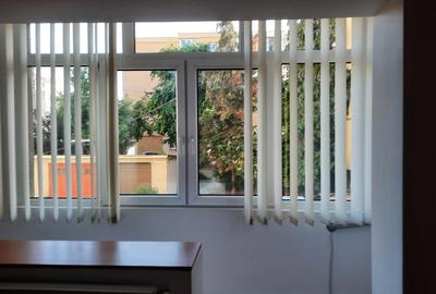 Proprietar,vand ap. 3 camere central, (Str. Moldovei 17), 73mp - 10
