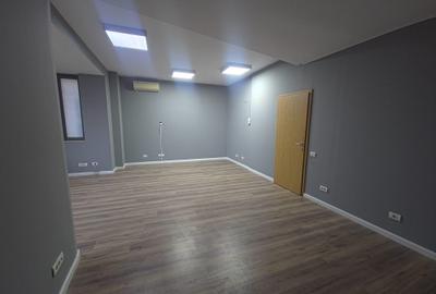 Birou, de 36 mp, în Delfinariu - 4