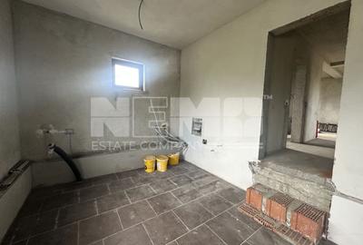 Casă individuală cu 4 camere cu Canalizare în Satu Mare - 9