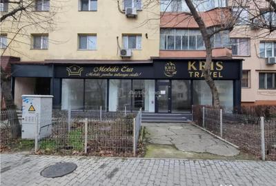 Spațiu comercial, de 100 mp, în Central - 9