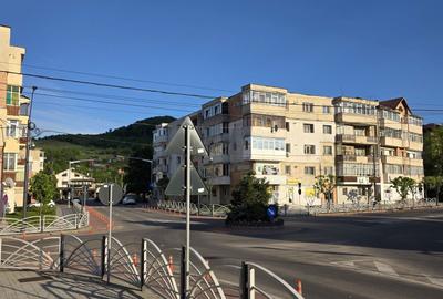 Spațiu comercial, de 13 mp, în Central - 1