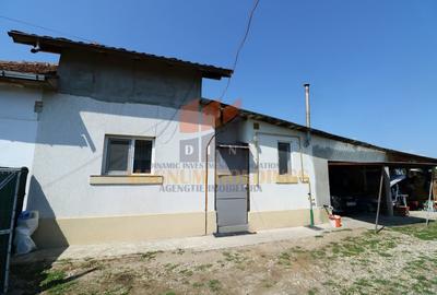 Casa doua camere plus garaj, Mosoaia, Hintesti, 6 km de Pitesti - 1