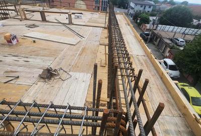 Apartamente noi, etajul 1, zona centrala - 3