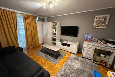 Apartament cu 2 camere decomandat în Central - 1