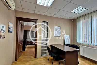 Spatiu de birouri de inchiriat cu 3 camere, Spitalul Jud...