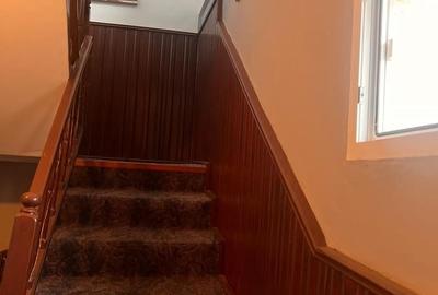 Apartament cu 2 camere, etaj 1 - zona centrala - 3