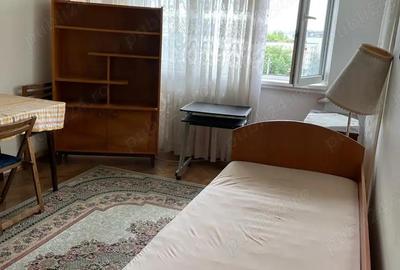 Apartament 3 camere P.Ros