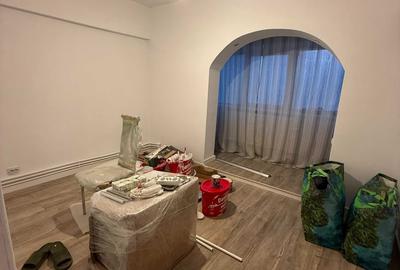 Apartament cu 3 camere decomandat în Central - 3