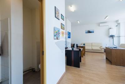 Spațiu comercial, de 38 mp, în Craiter - 3