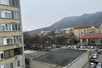 Apartament cu 2 camere semidecomandat în Săsar - 8