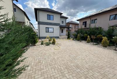 Casă individuală cu 4 camere cu Canalizare în Central - 6