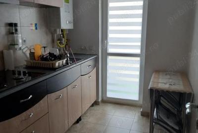 Apartament cu 2 camere decomandat în Apărătorii Patriei - 2
