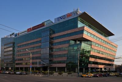 Spatiu comercial de inchiriat in Opera Center - 1