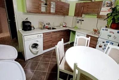 Garsonieră decomandată în Andronache