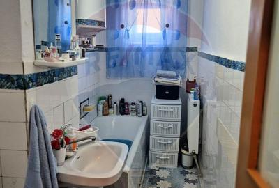 Apartament cu 4 camere în Central - 8