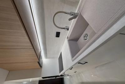 Apartament cu 3 camere semidecomandat în UTA