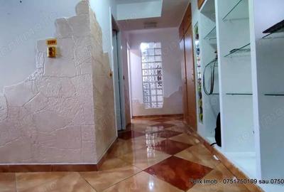 Centru- Bacau, Spatiu comercial pretabil cabinet de infrumusetare - 8