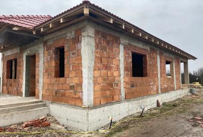 Casa individuala, la rosu, de vanzare cu 4 camere si teren de 580 mp, localitatea Remetea Mare - 4