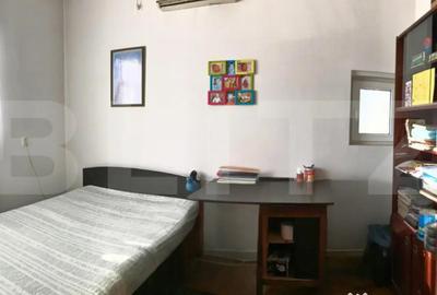 Apartament cu 4 camere semidecomandat în Cetate - 14