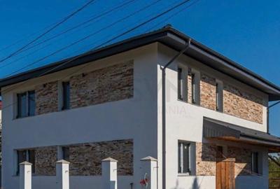 Casă individuală cu 5 camere în Tărtășești