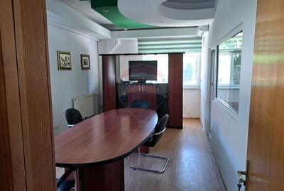 Spatiu generos 1100 mp, compartimentat si open space - 8