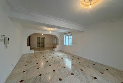 Casă individuală cu 5 camere cu Canalizare în Fundeni - 3