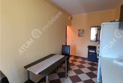 Apartament 4 camere decomandate cu balcon zona Vasile Aaron in Sibiu - 16
