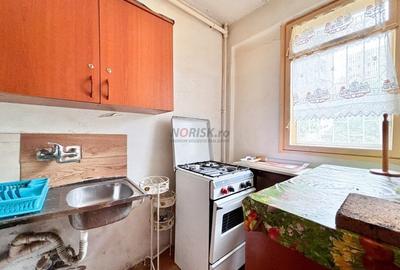 INVESTITIE Garsoniera 32mp Bloc 1974 Drumul TABEREI 7 Minute Metrou - 4
