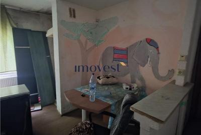 Apartament cu 2 camere semidecomandat în Micro 16