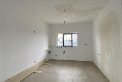 Casă cu 4 camere cu Canalizare în Domnești - 11