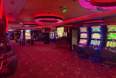 Spațiu comercial, de 296 mp, în Calea București - 15