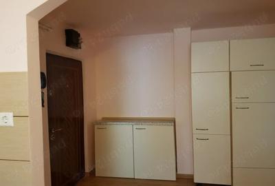 Apartament 2 camere decomandat Girocului Crivaia langa Biserica Martirilor - 3