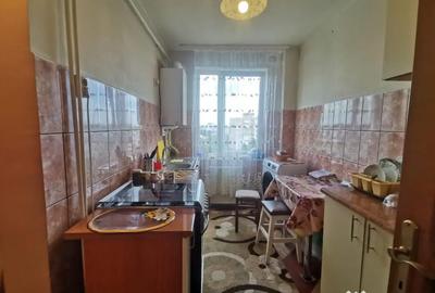 Apartament cu 2 camere decomandat în George Enescu - 3