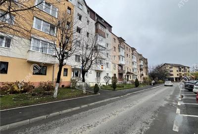 Apartament cu 2 camere semidecomandat, mobilat în Hipodrom 1 - 6