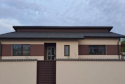 Casă cu 4 camere în Domnești - 1