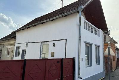 Casă cu 2 camere în Blaj - 1