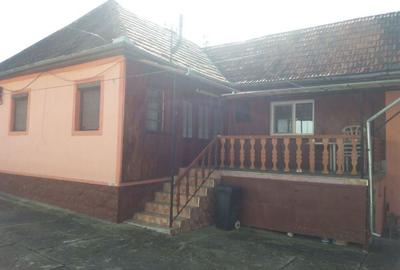 Casa de vanzare - Vadu Cri?ului - 8