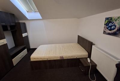 De inchiriat ap. 4 camere, Tg. Mures, 7 Noiembrie, Zona UMF - 7