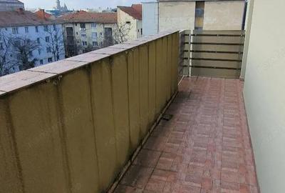 Apartament cu 3 camere decomandat în Elisabetin - 1