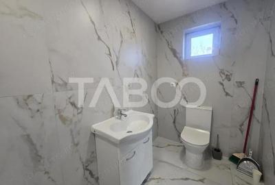 Spațiu comercial, de 65 mp, în Central