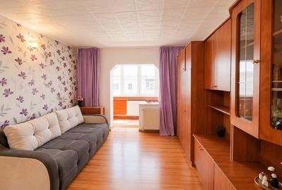 Apartament cu 2 camere decomandat, mobilat în Uzina 2 - 9