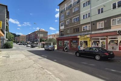 Spatiu comercial Media? Calafat 100 m2 - 10