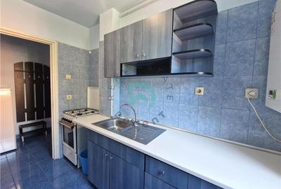 Apartament cu 2 camere semidecomandat, mobilat în Florilor - 6