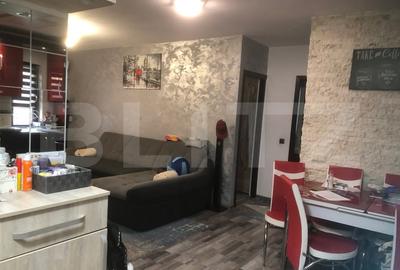 De vanzare apartament , cu 3 camere, 60mp, zona Carpati 2 - 3